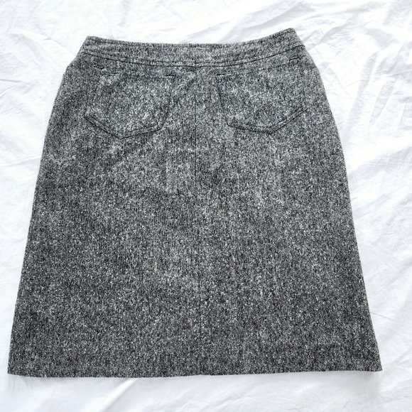 Club Monaco Heather Gray Wool Tweed Skirt, New with Tag, Size 6 - Picture 8 of 13